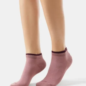 Women’s Compact Cotton Stretch Solid Low Show Socks